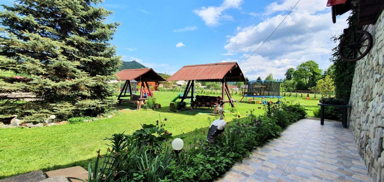 Casa de Vacanta Silvia Mînăstirea Humorului Exterior foto