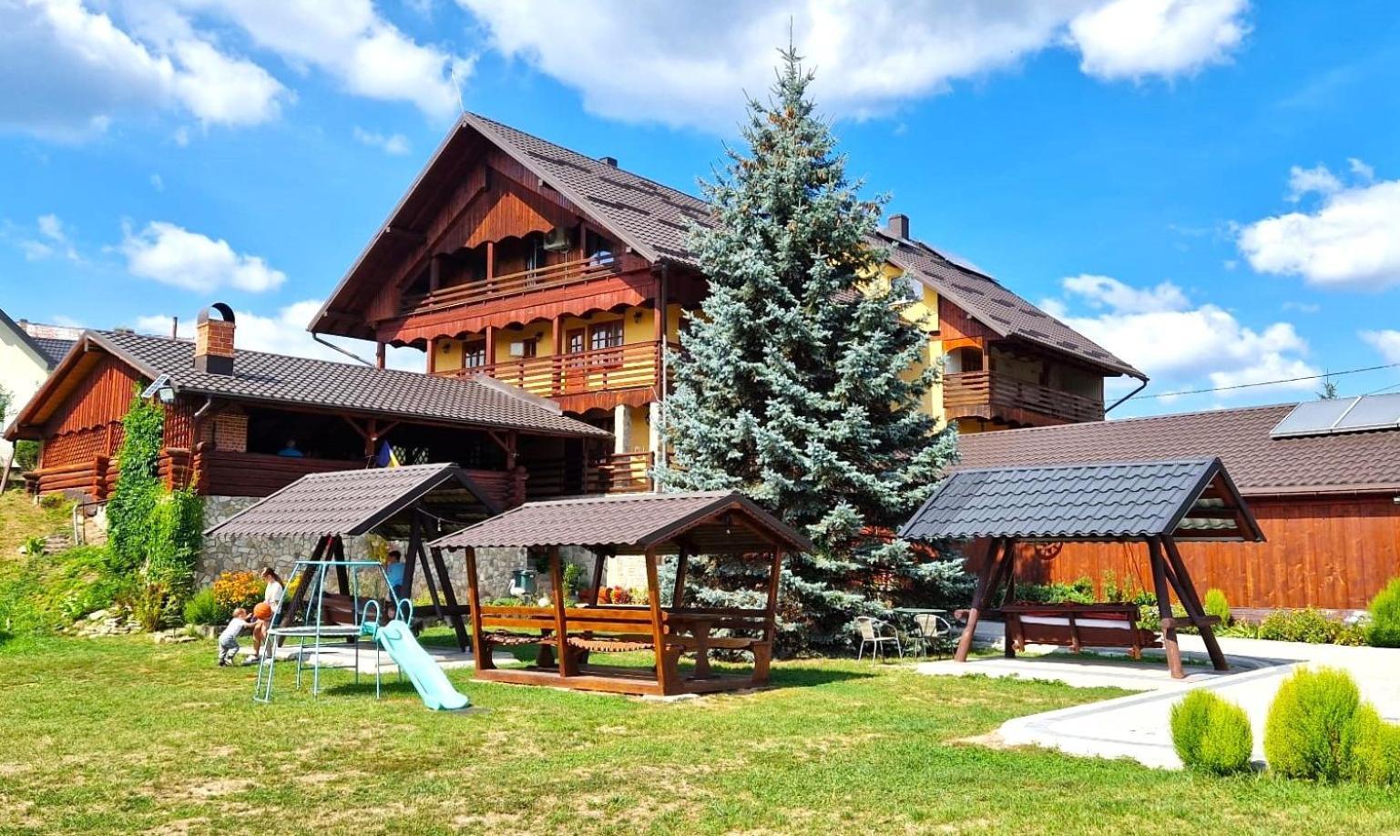 Casa de Vacanta Silvia Mînăstirea Humorului Exterior foto