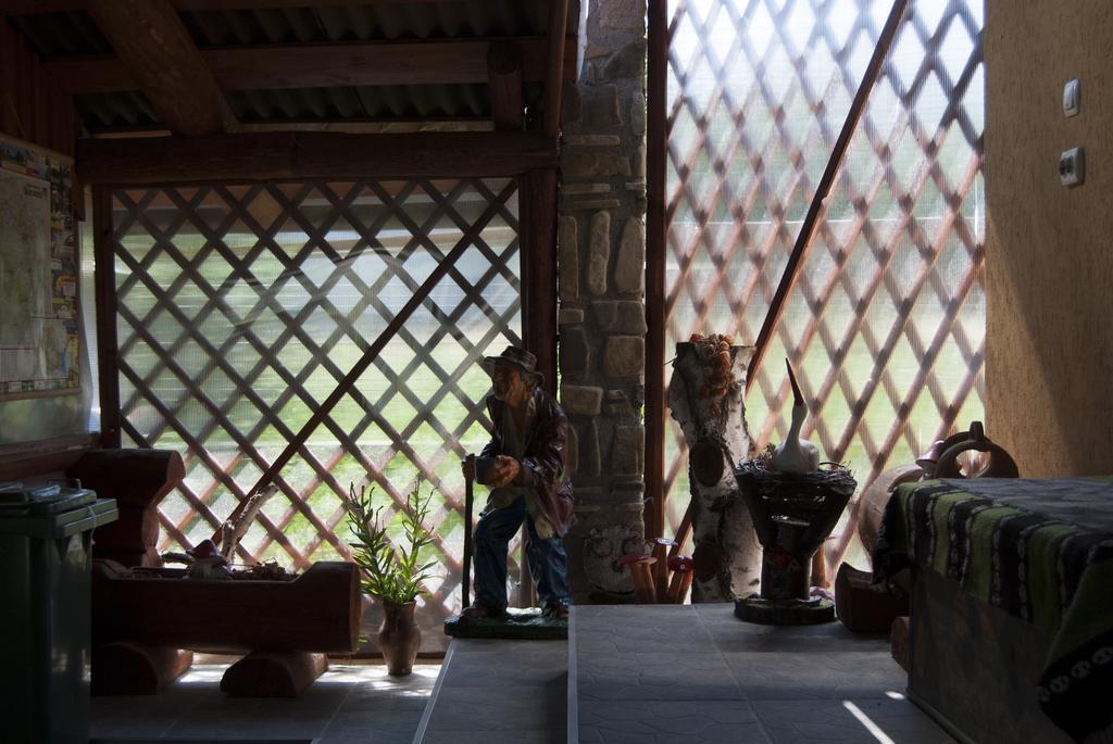 Casa de Vacanta Silvia Mînăstirea Humorului Exterior foto