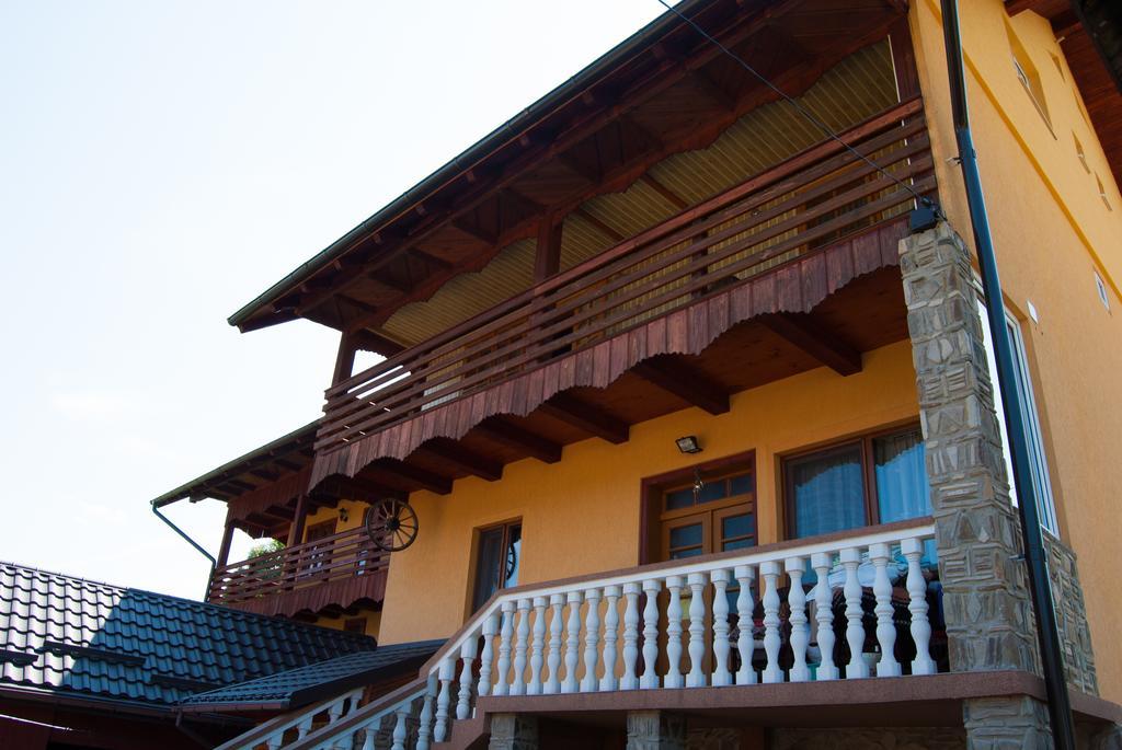 Casa de Vacanta Silvia Mînăstirea Humorului Exterior foto
