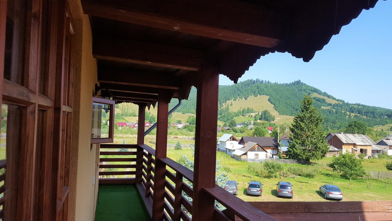 Casa de Vacanta Silvia Mînăstirea Humorului Exterior foto